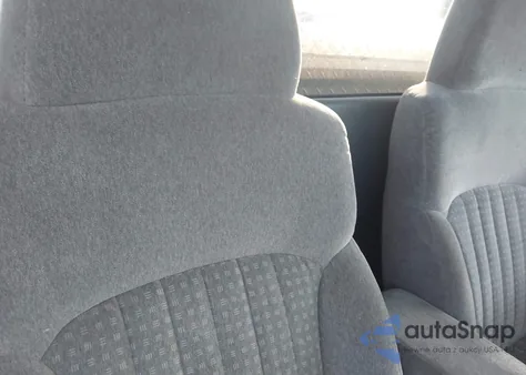 2002 Chevrolet S-10 Ls from USA, damaged, VIN 1GCCS145928183227